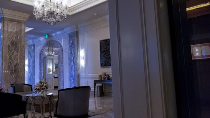 Lobi utama dengan Neoclassical Style of The Ritz-Carlton San Francisco