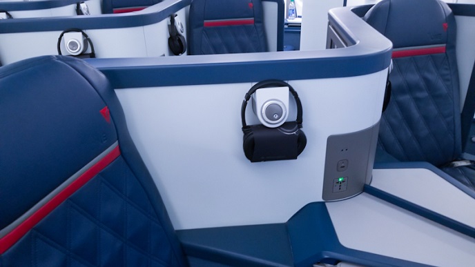 Perjalanan Mewah First Class
