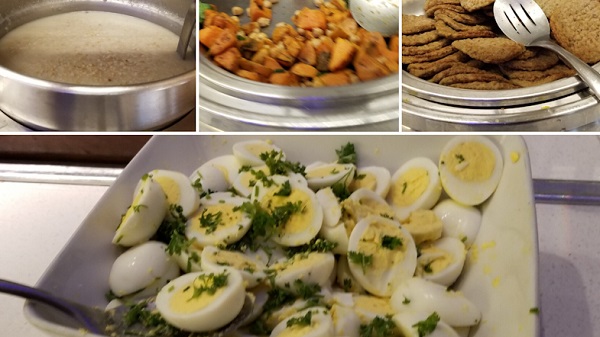 Makanan pagi telur rebus, kentang sosis dan oatmeal