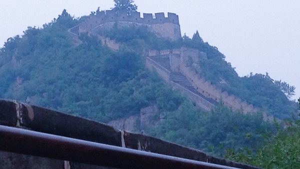 Mendaki Great Wall of China