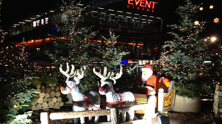 Santa Claus and Reindeer at the Legoland Discovery Center Berlin