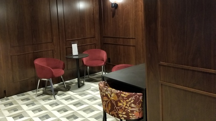 The 1850 Speakeasy Bar at the Centurion Lounge