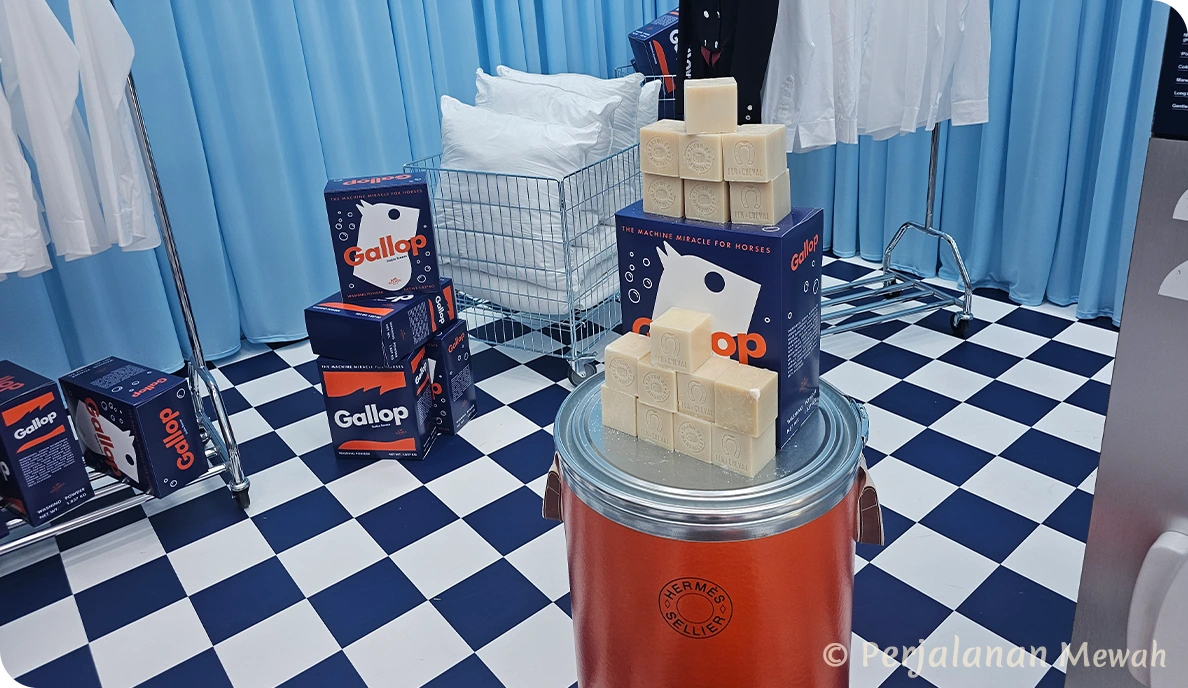 Gallop laundry boxes and soap with Hermès drum